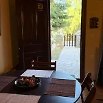 Horizon Nest Parnassos Chalet! Dağ evi