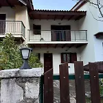 Horizon Nest Parnassos Chalet! Dağ evi
