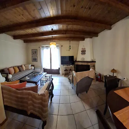 Horizon Nest Parnassos Chalet! *