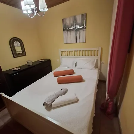 Horizon Nest Parnassos Chalet! Eptálofos