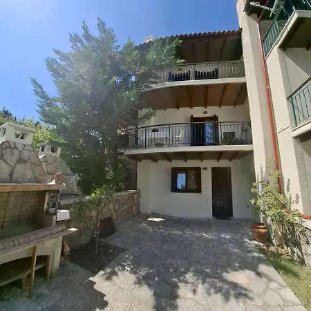 Horizon Nest Parnassos Chalet! Eptálofos