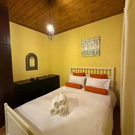 Horizon Nest Parnassos Chalet! Dağ evi *